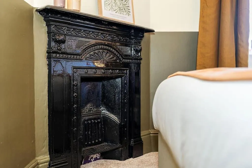 アパート リーズHighthorne Houseアパートメント イギリス